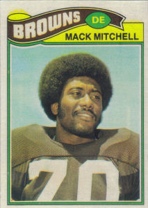 Mack Mitchell Rookie 1977 Topps #393 football card