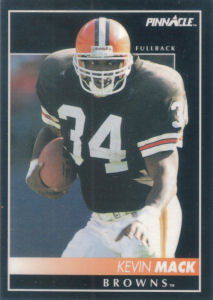Kevin Mack 1992 Pinnacle #57 football card